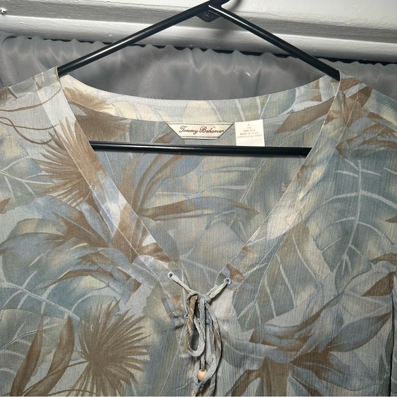Tommy Bahama Blue and Brown Leaf Print Silk Sheer Blouse XL - Picture 12 of 16